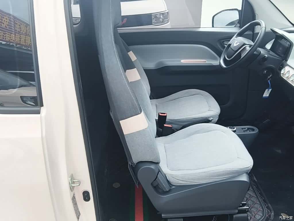 Wuling MINIEV, 2022 25