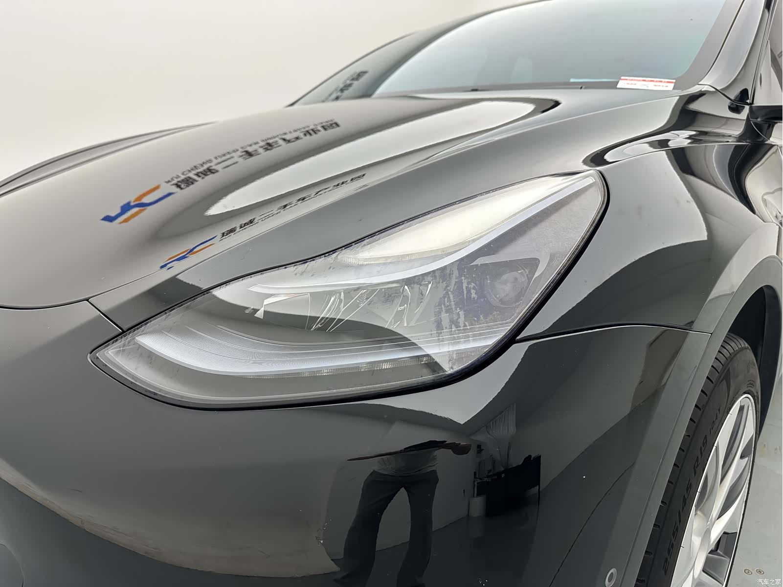 Tesla Model Y, 2023 31