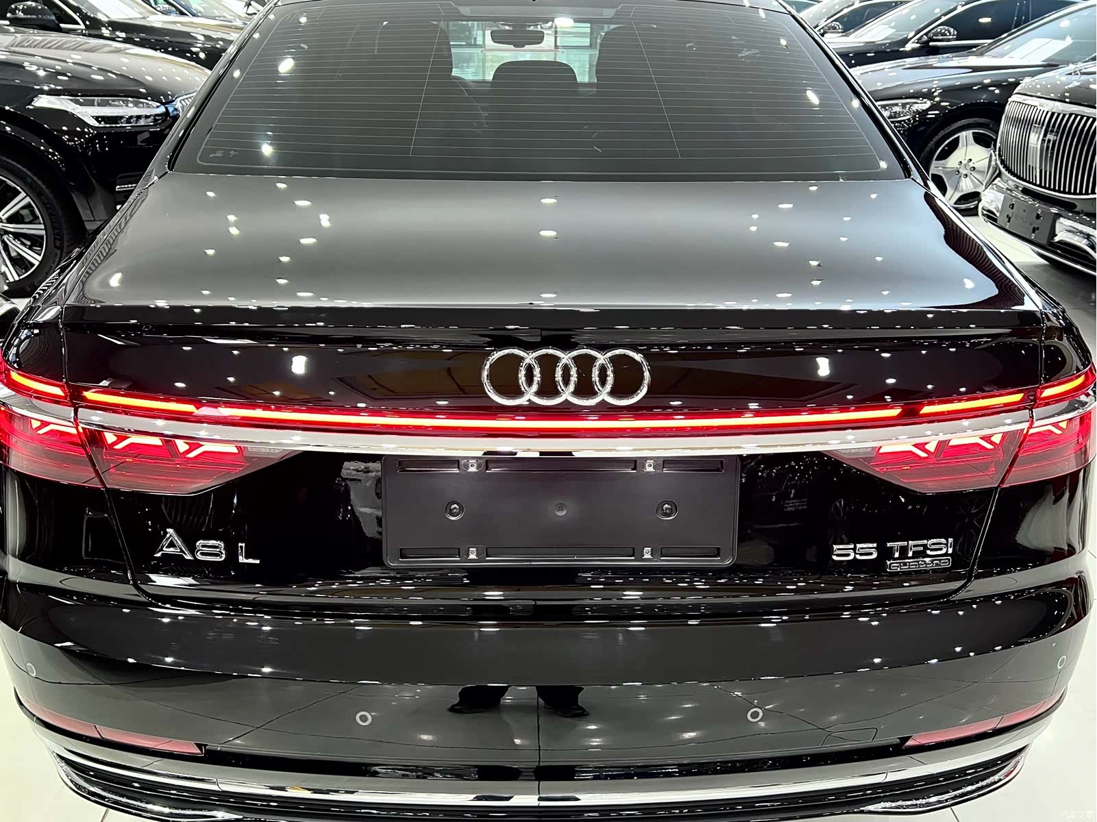 Audi A8L, 2025 все фото