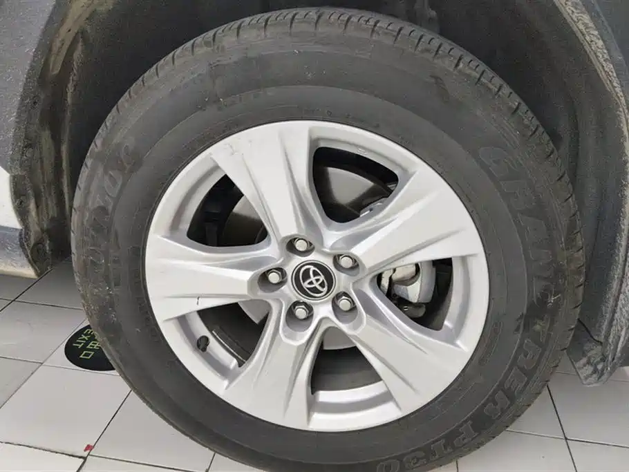 Toyota RAV4 Rongfang Toyota RAV4 Rongfang