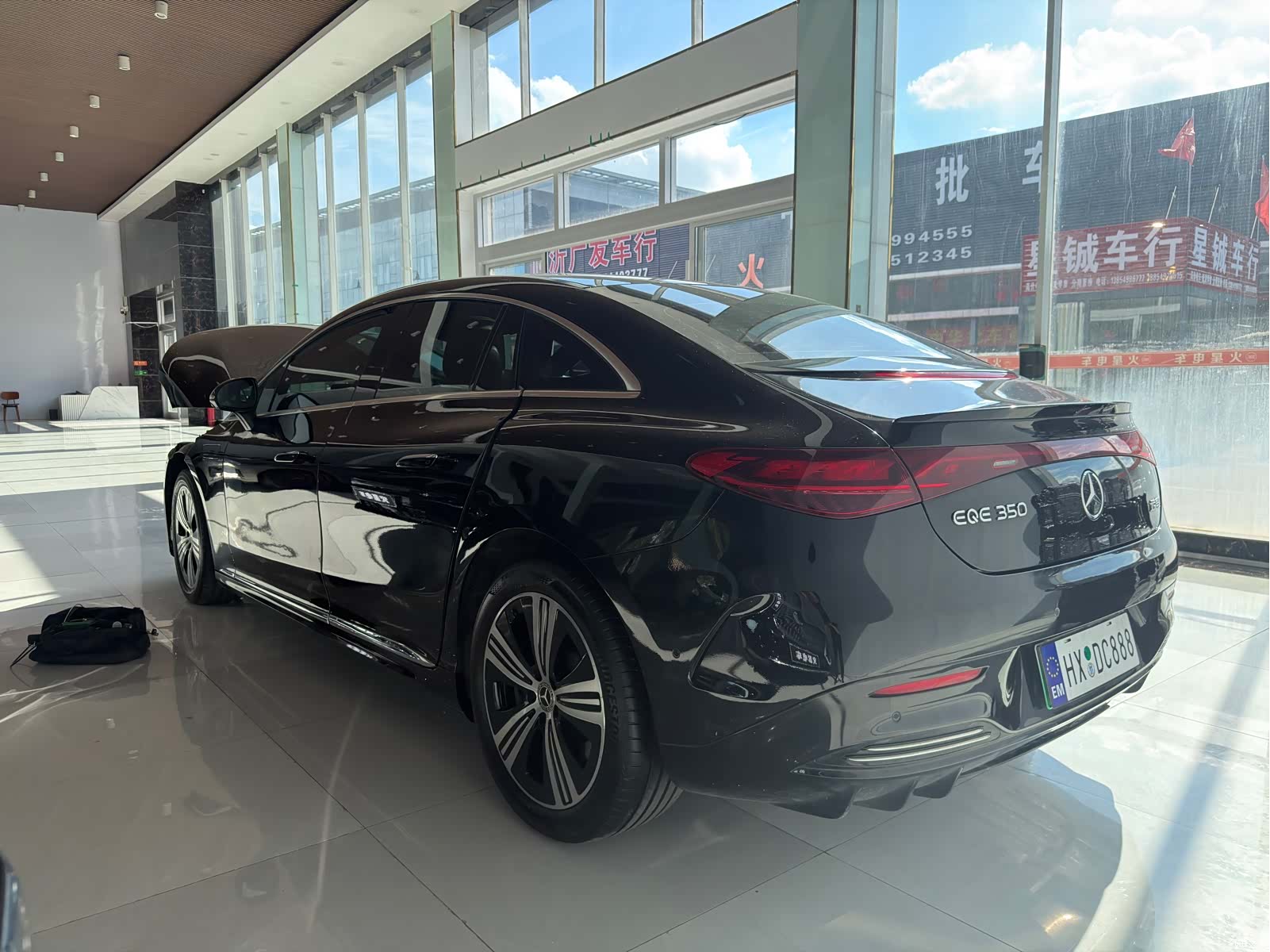 Mercedes-Benz EQE, 2024 15