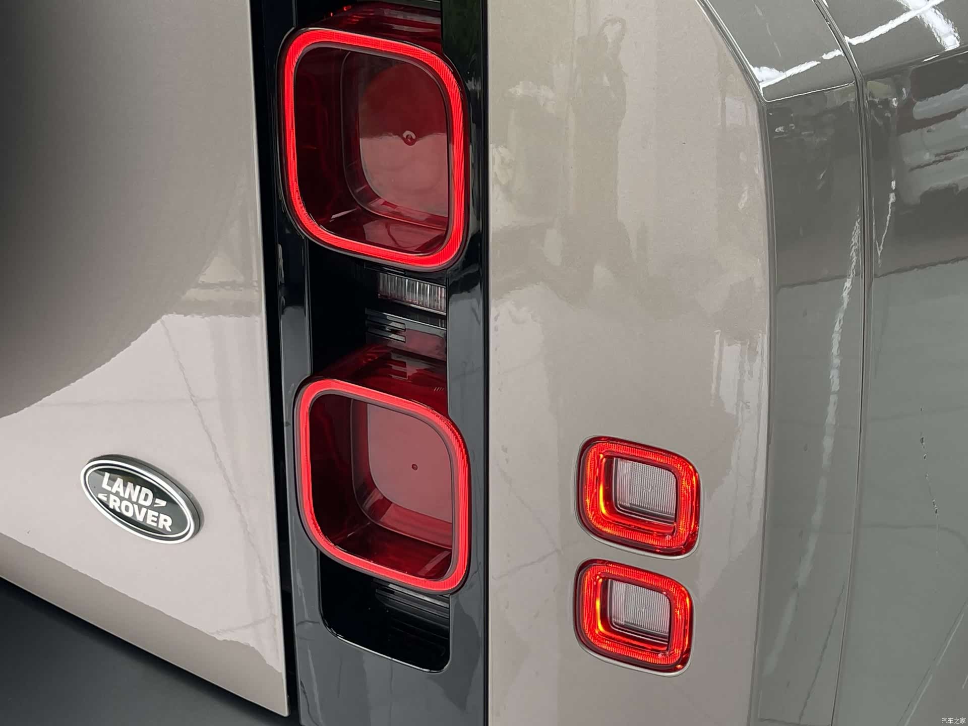 Land Rover Defender, 2022 21