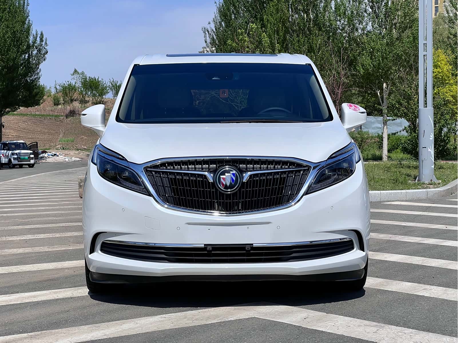 Buick GL8, 2018 2