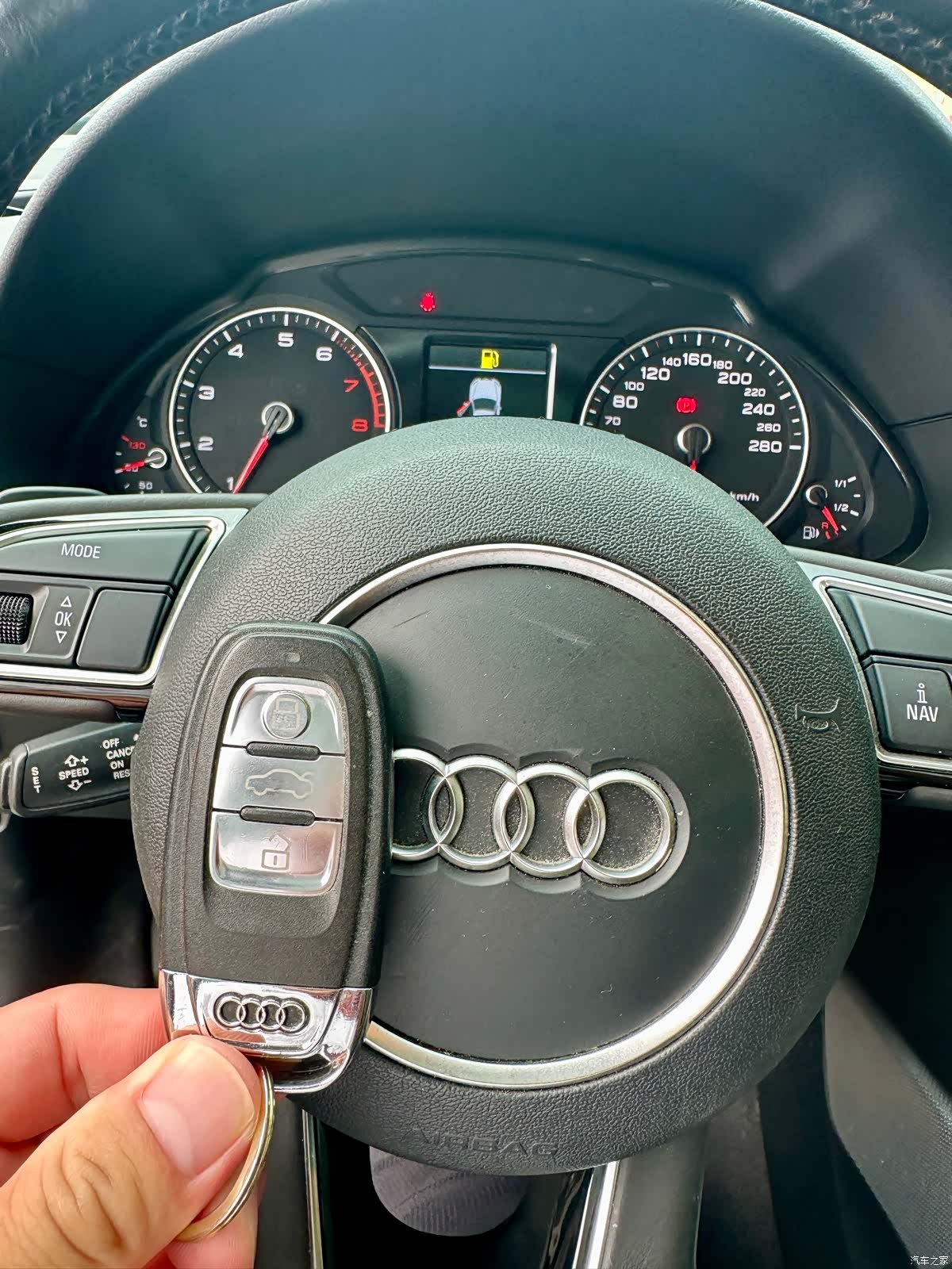 Audi Q5, 2017 30