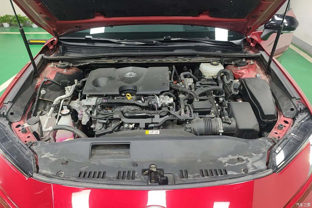 Toyota Camry, 2024 10
