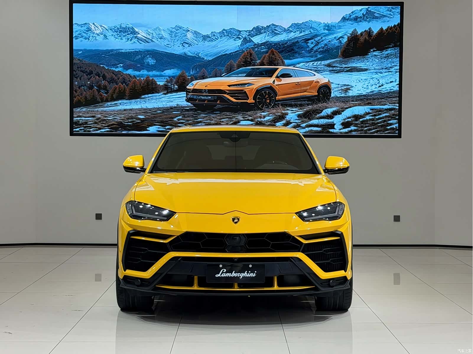 Lamborghini Urus, 2019 2