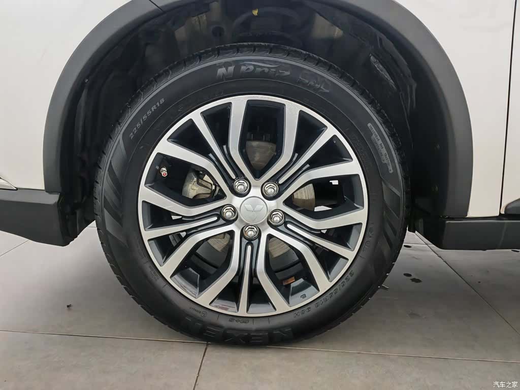 Mitsubishi Outlander, 2016 17