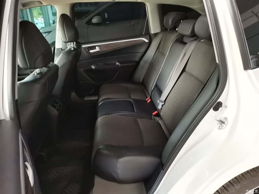 Honda Jade, 2019 17