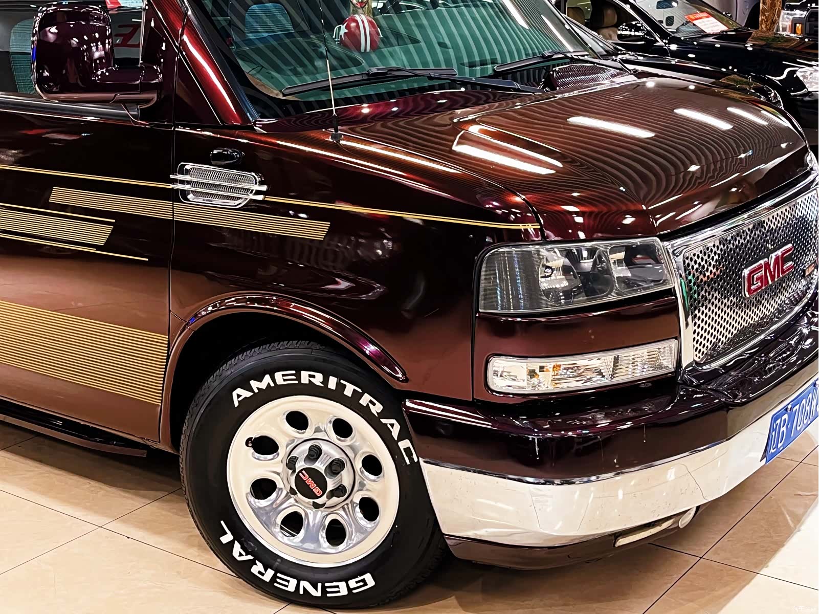 GMC SAVANA, 2017 11