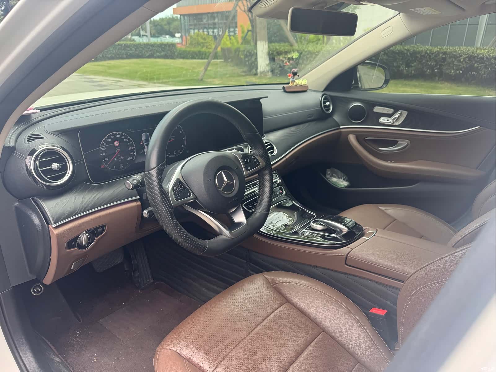 Mercedes-Benz E-Class, 2017 7