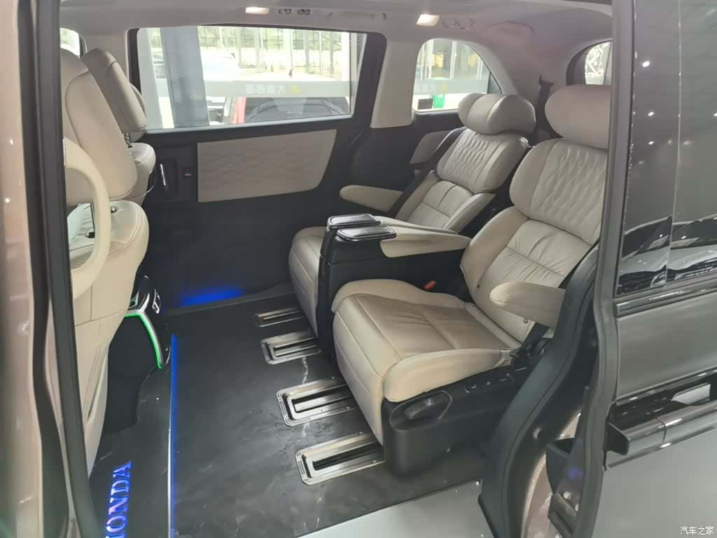 Honda Elysion, 2022 17