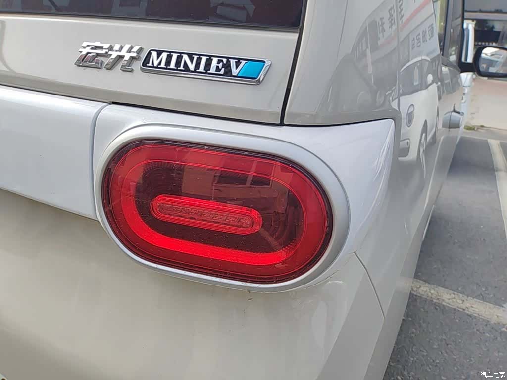 Wuling MINIEV, 2026 8