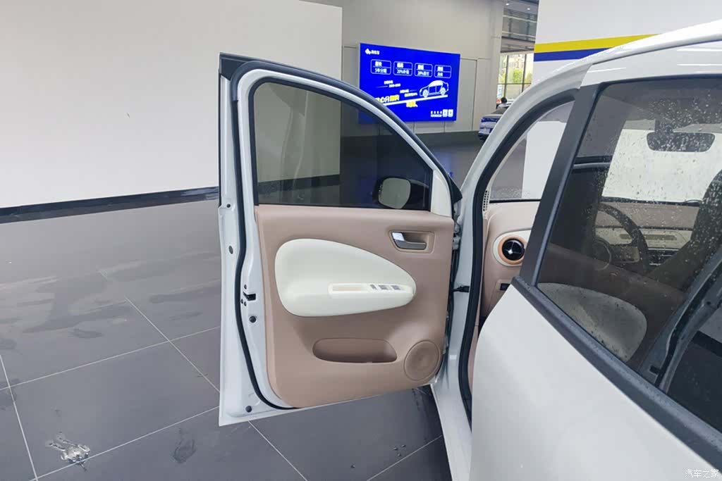 Wuling MINIEV, 2025 7