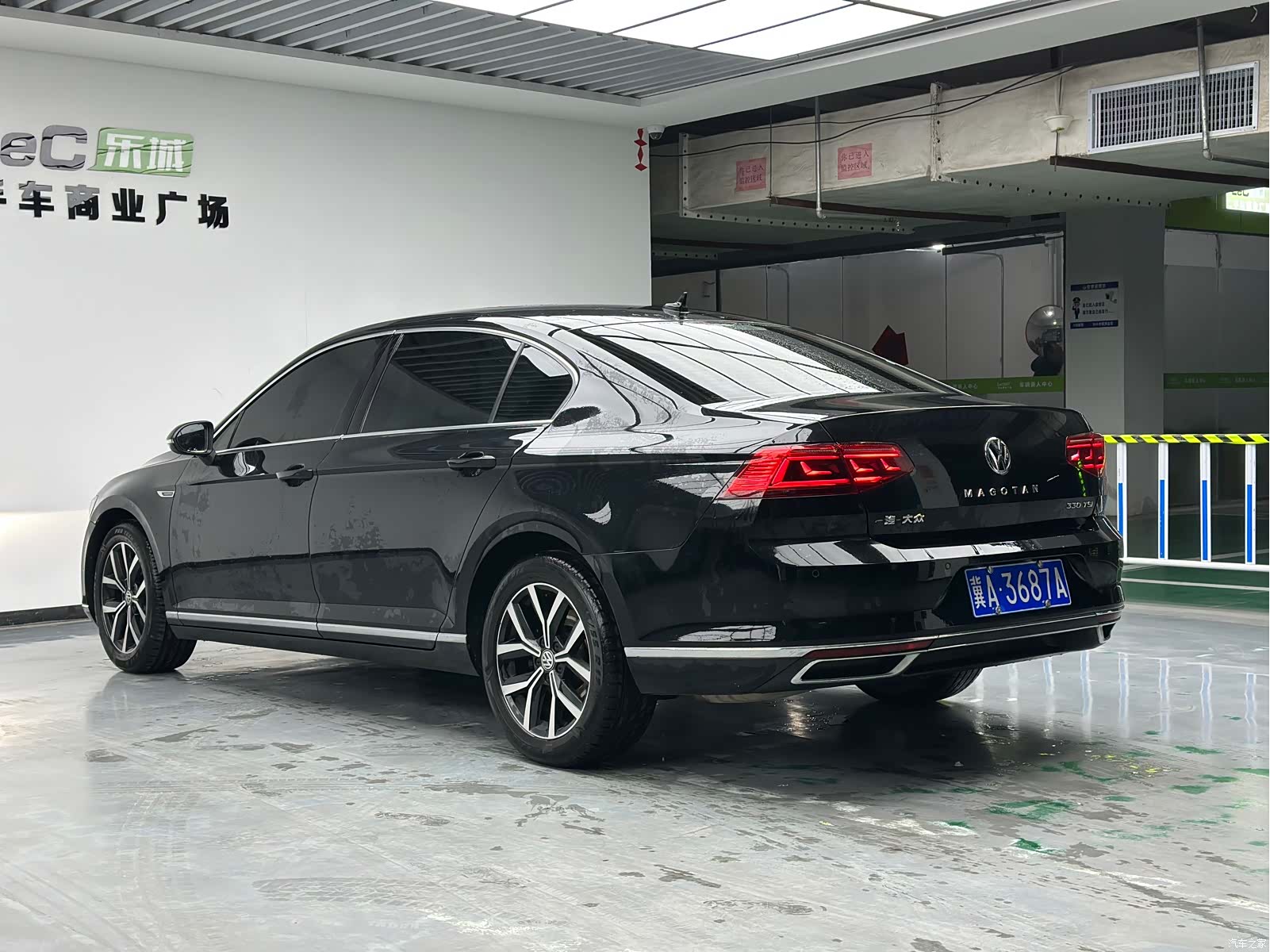 Volkswagen Magotan, 2020 11