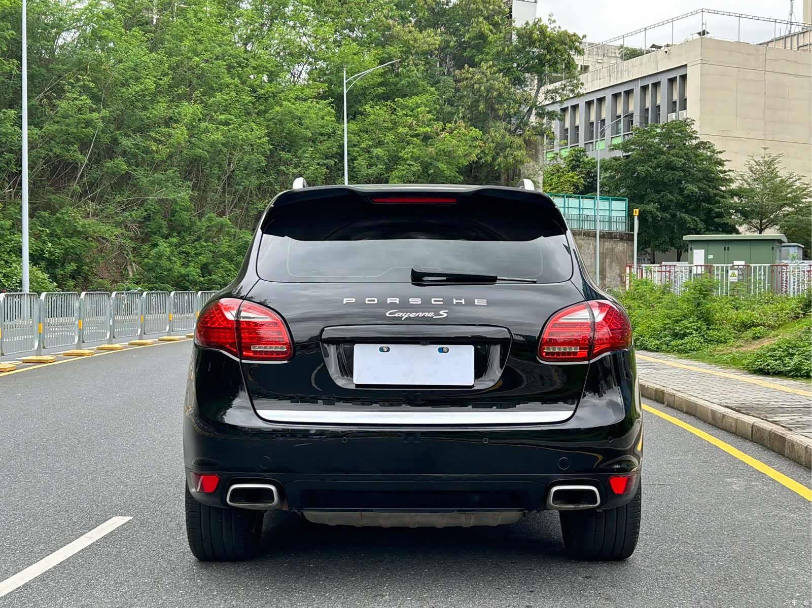 Porsche Cayenne, 2013 16
