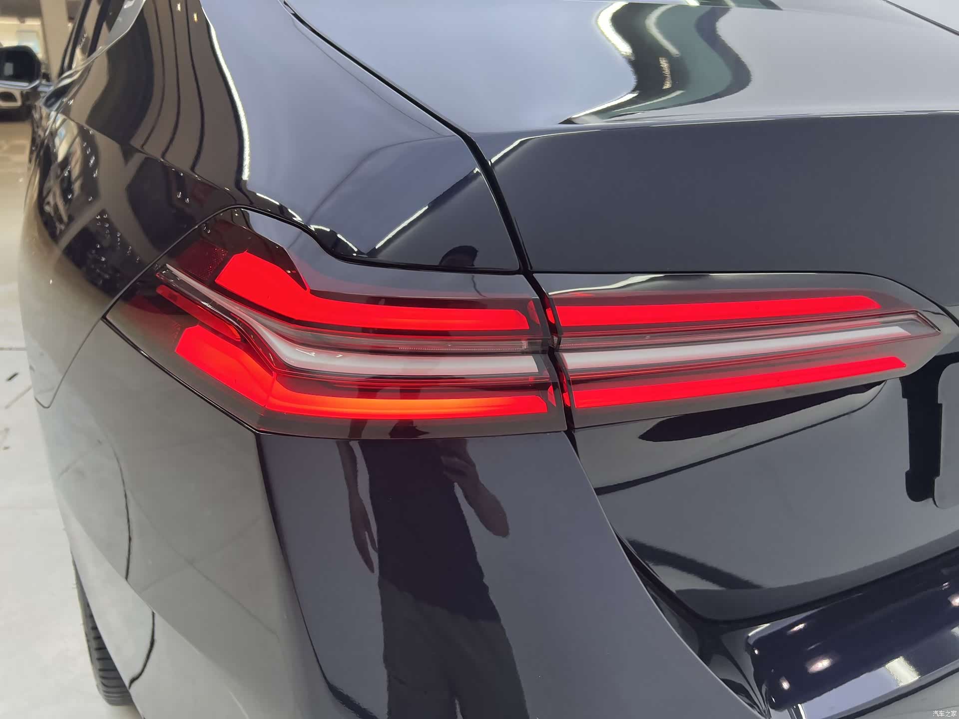 BMW 5 Series, 2024 11