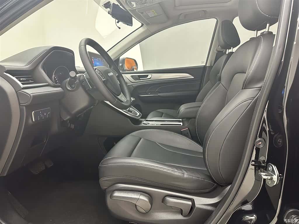 Haval M6, 2022 11