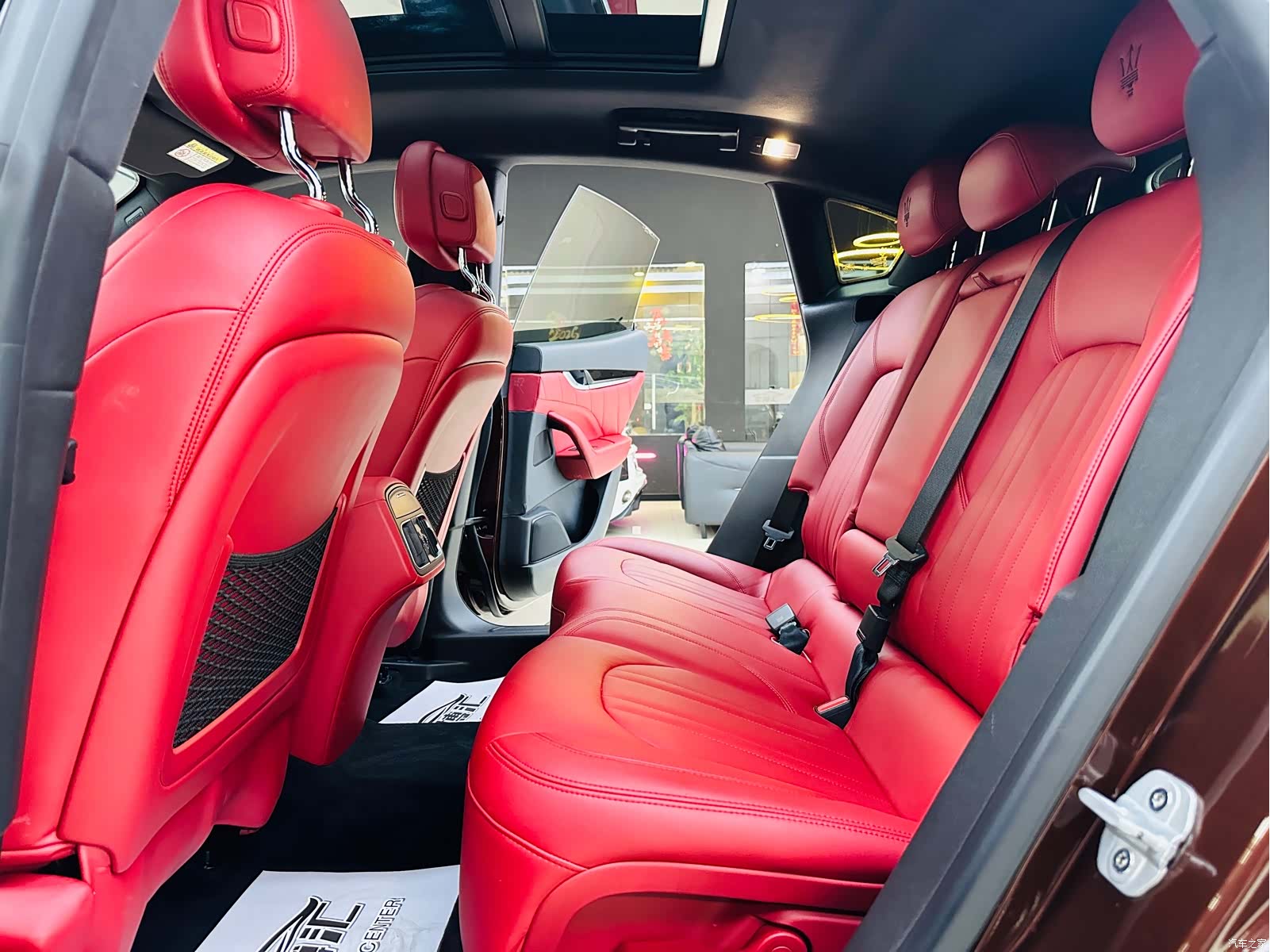 Maserati Levante, 2018 10