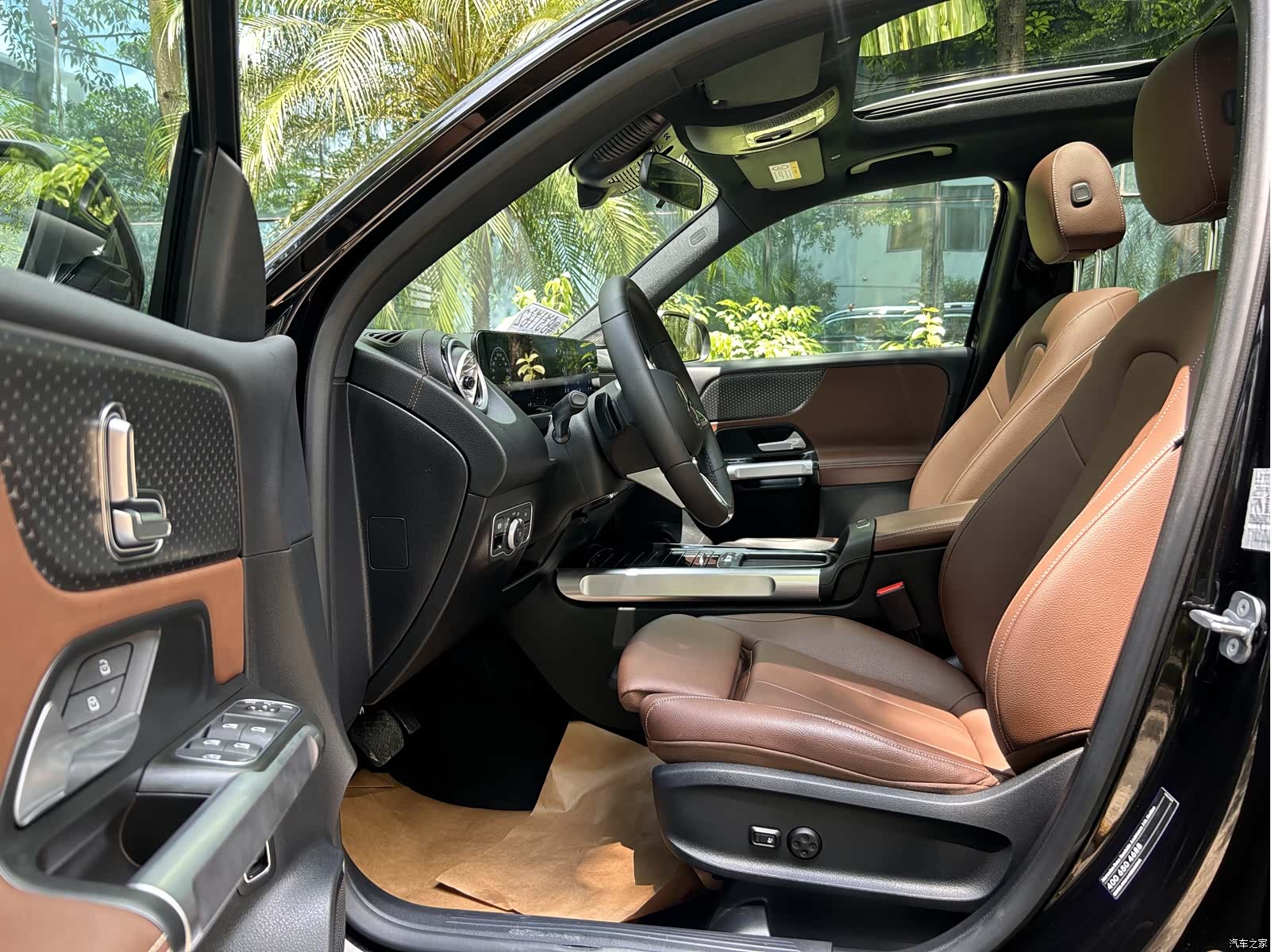 Mercedes-Benz GLB, 2024 7