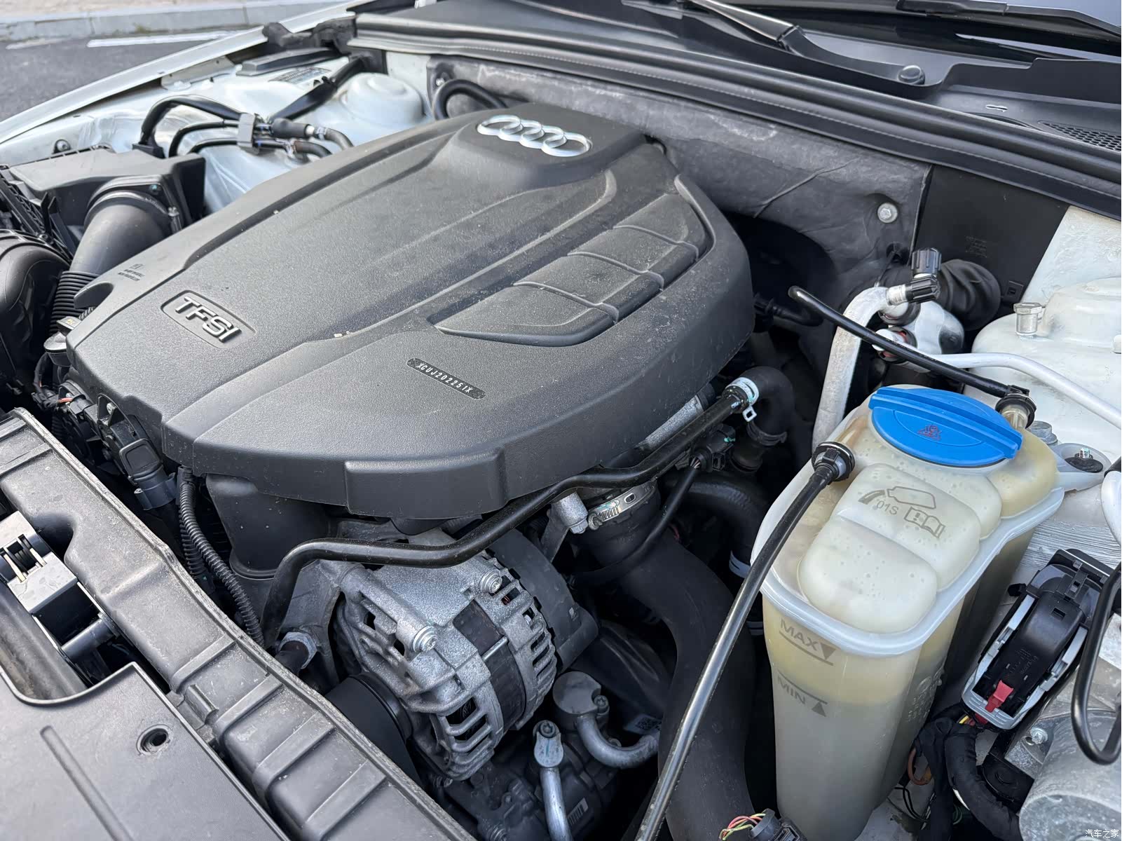 Audi A4L, 2016 27