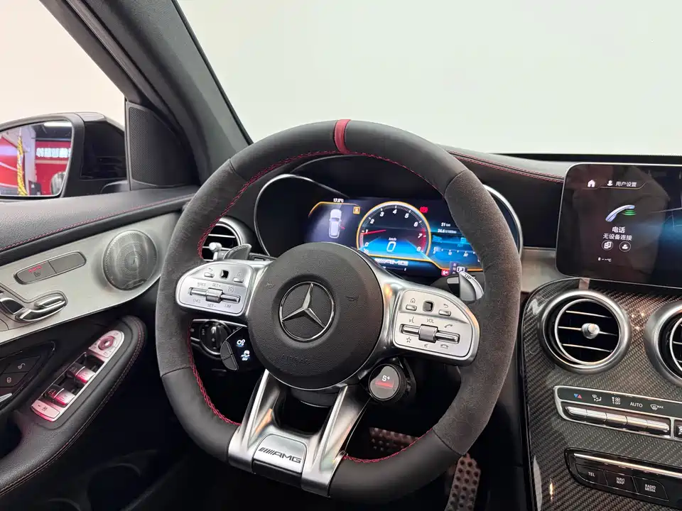 Mercedes-Benz GLC AMG