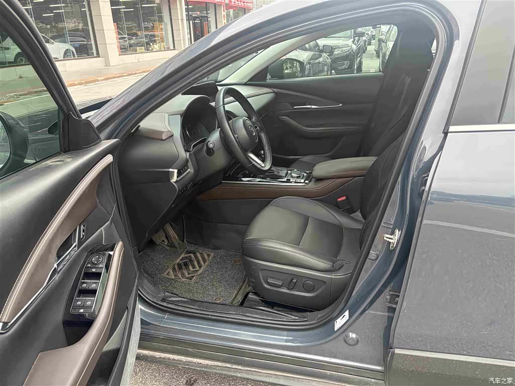 Mazda CX-30, 2022 4