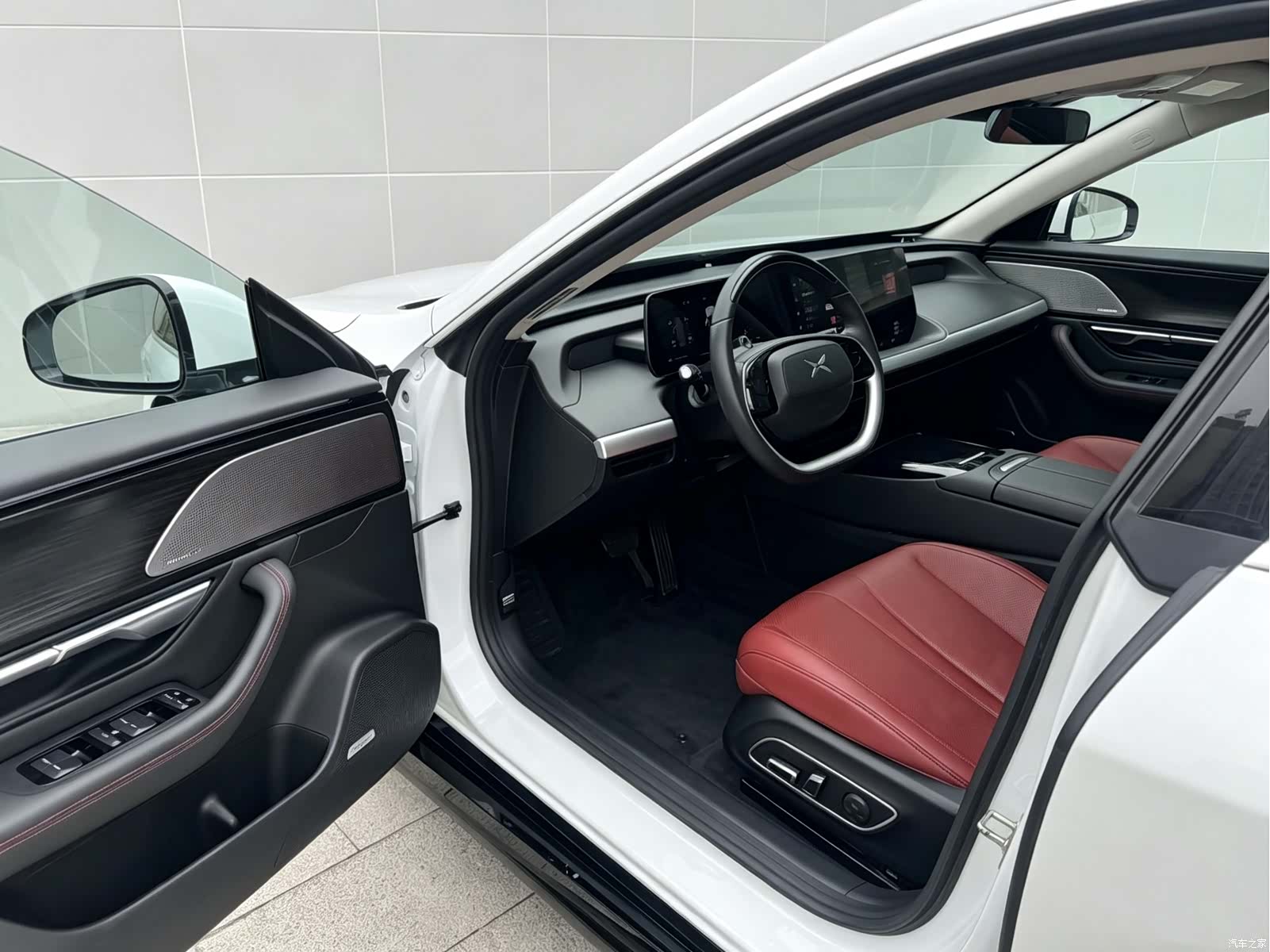 Xpeng P7, 2021 8