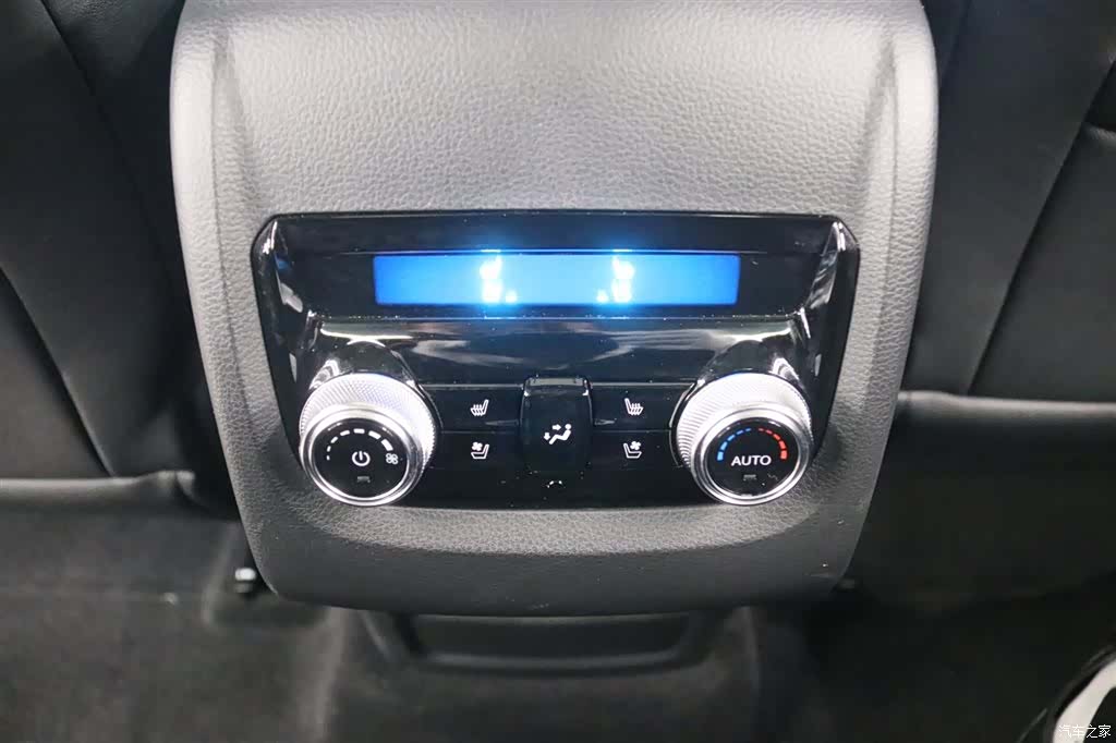 Ford Equator, 2025 21