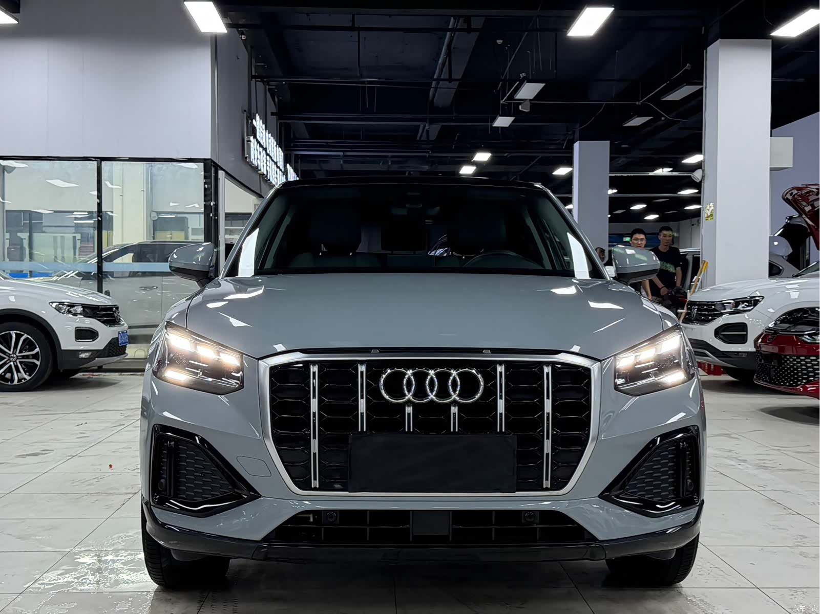 Audi Q2L, 2022 2