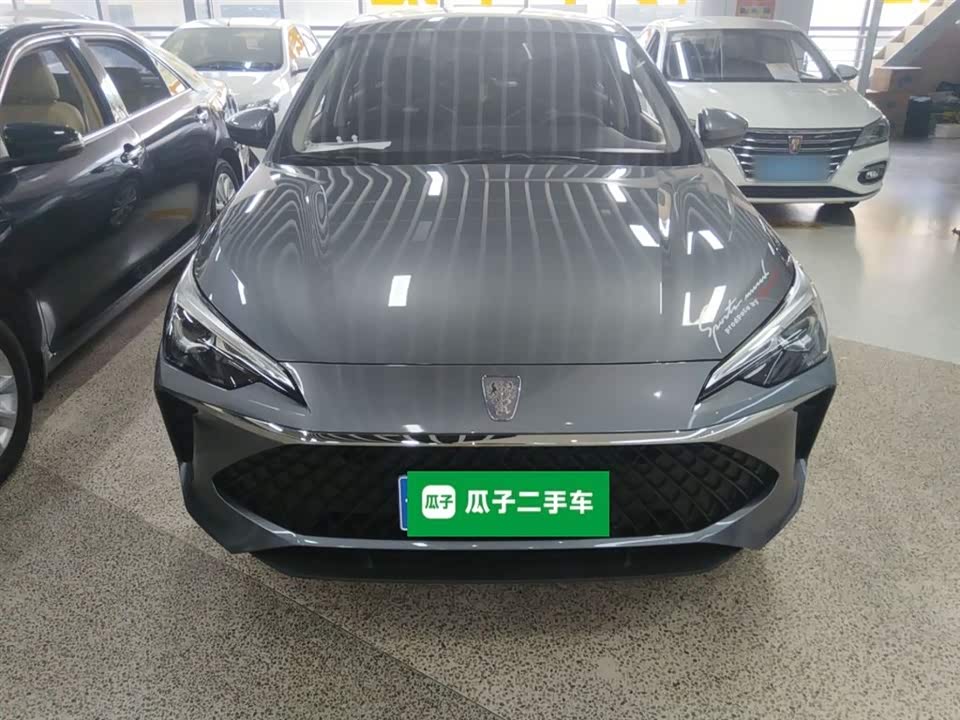 Roewe i5