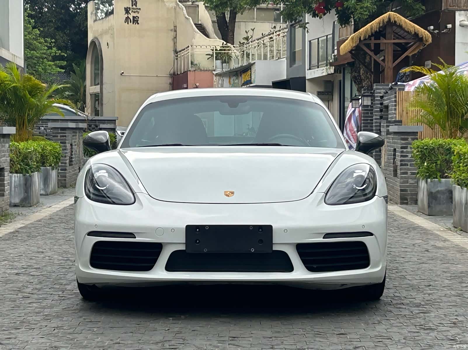 Porsche Cayman, 2020 2