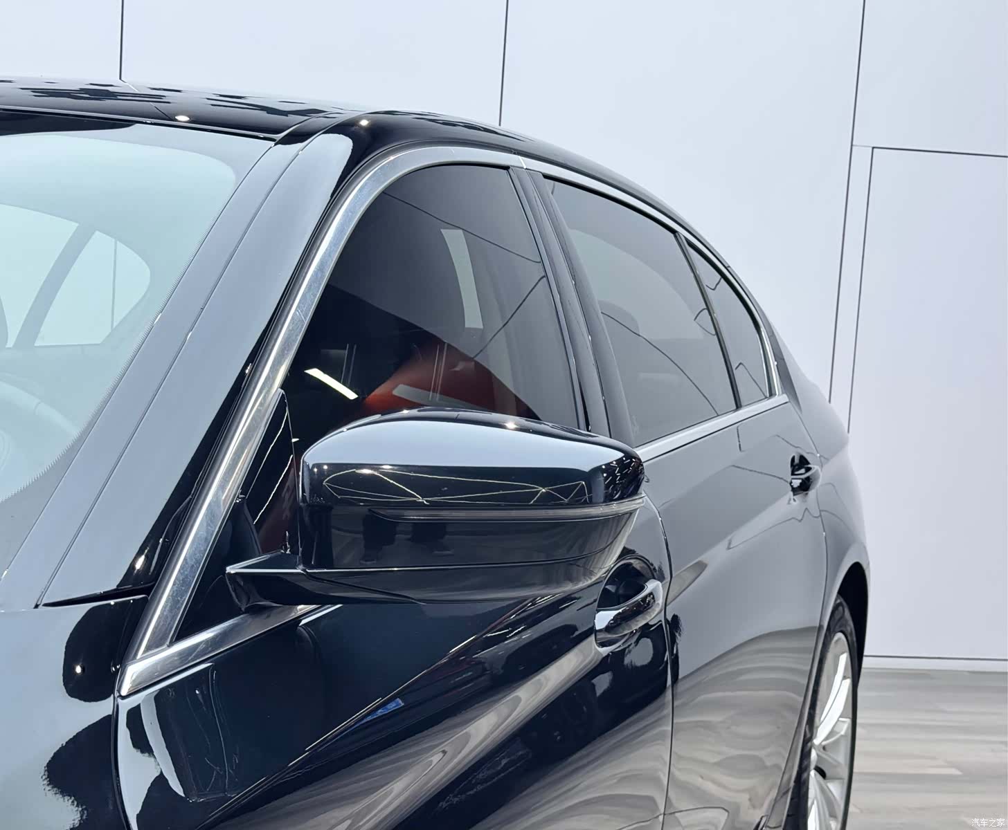 BMW 5 Series, 2019 25