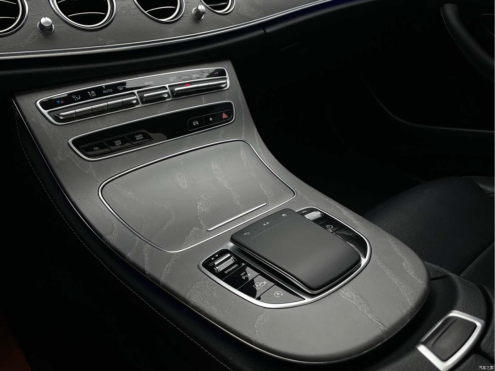 Mercedes-Benz E-Class, 2021 13