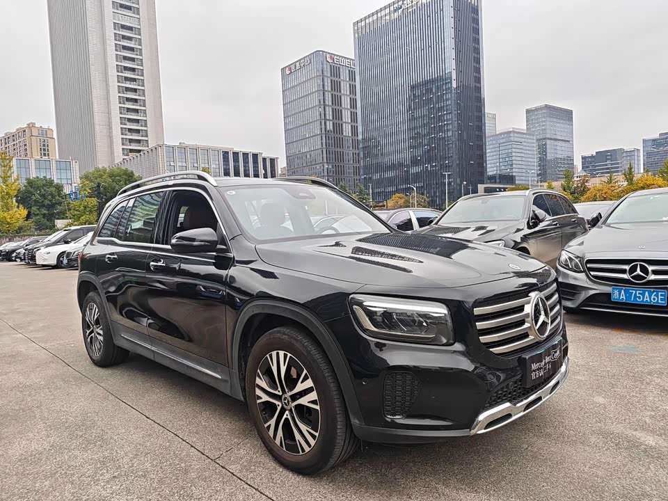 Mercedes-Benz GLB