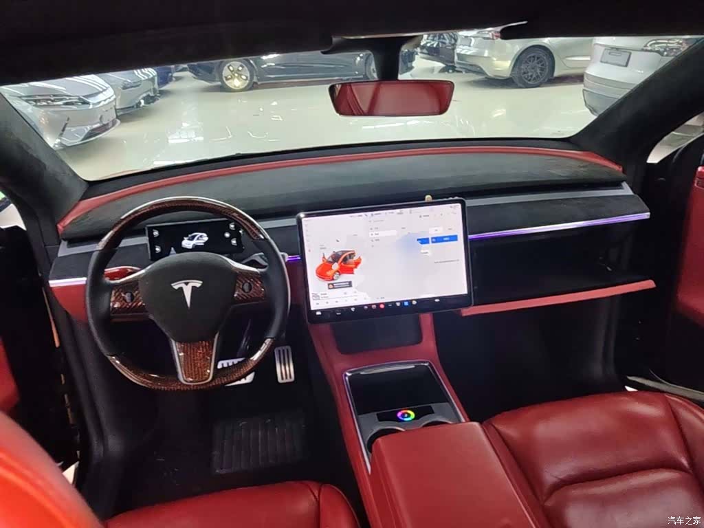 Tesla Model Y, 2021 10