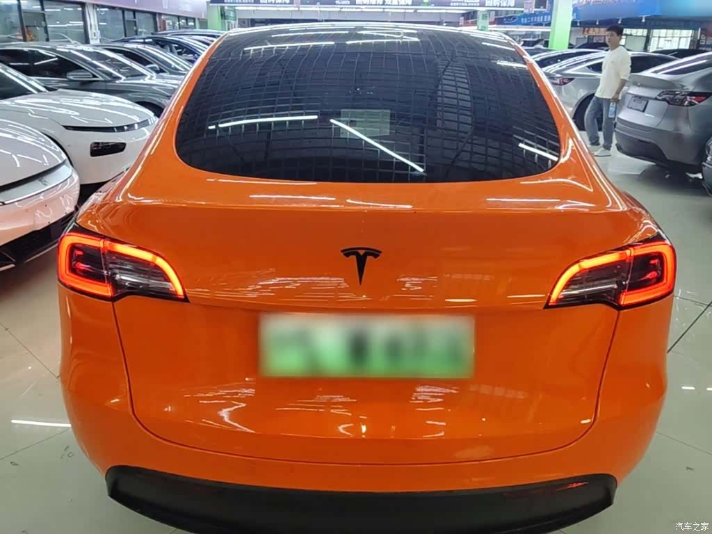 Tesla Model Y, 2021 6