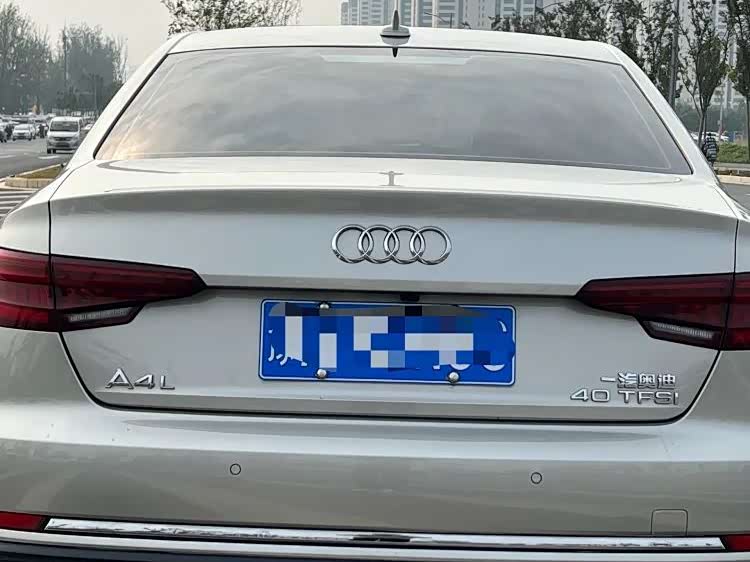 Audi A4L