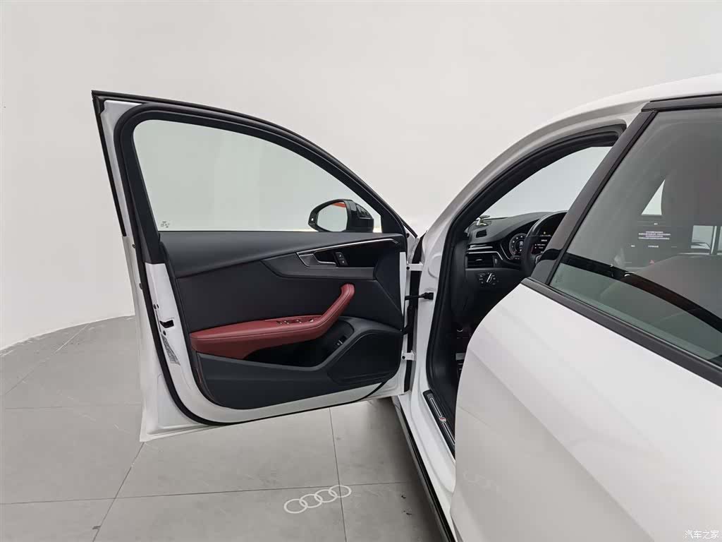 Audi A4L, 2023 8