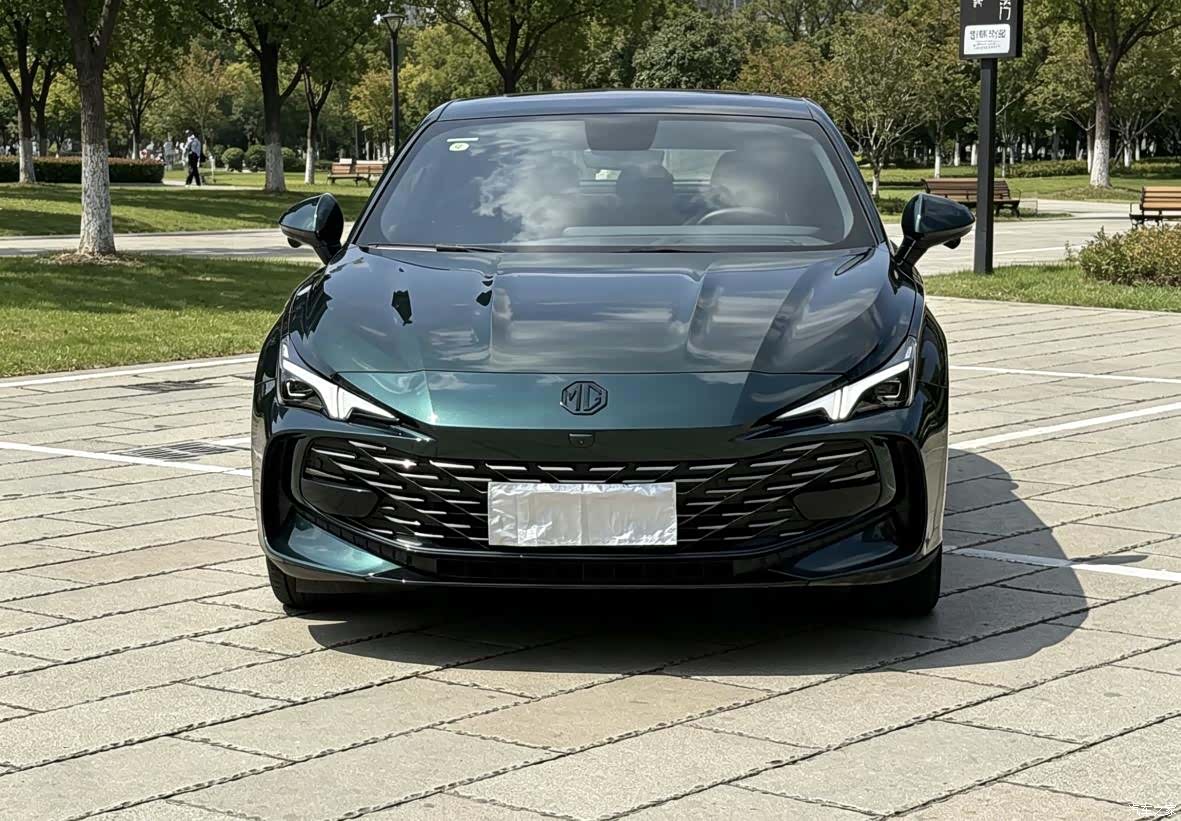 MG MG7, 2023 все фото