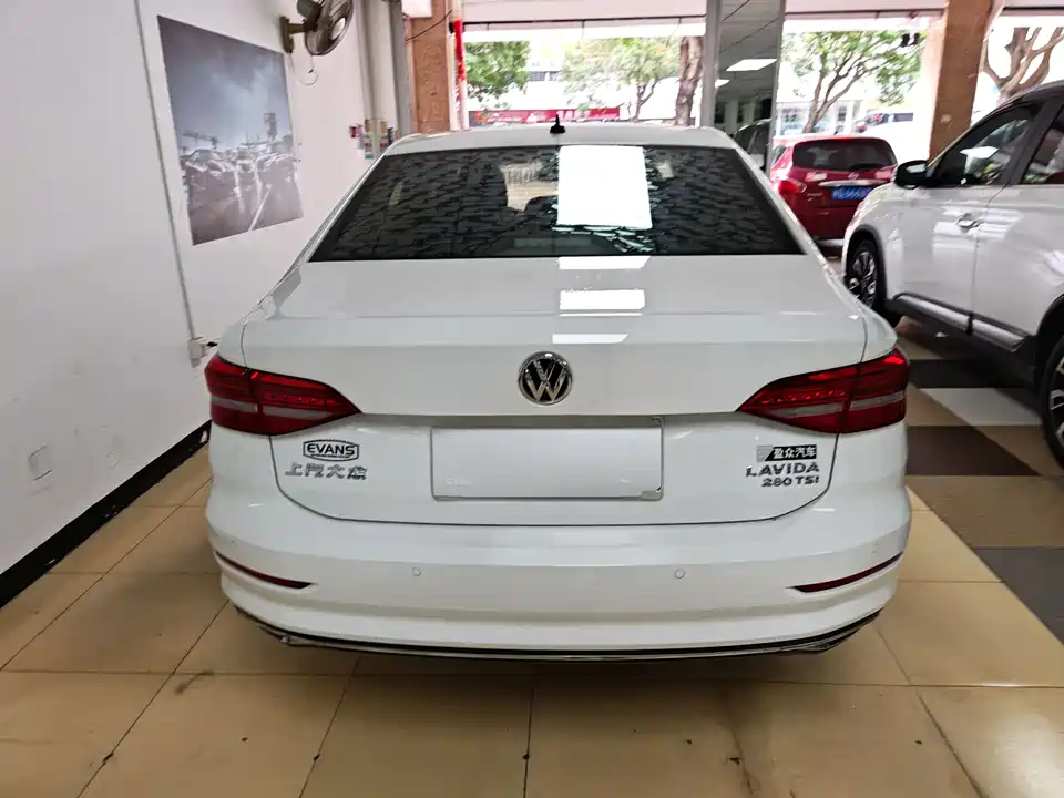 Volkswagen Lavida