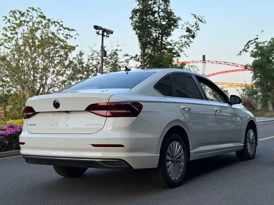 Volkswagen Lavida