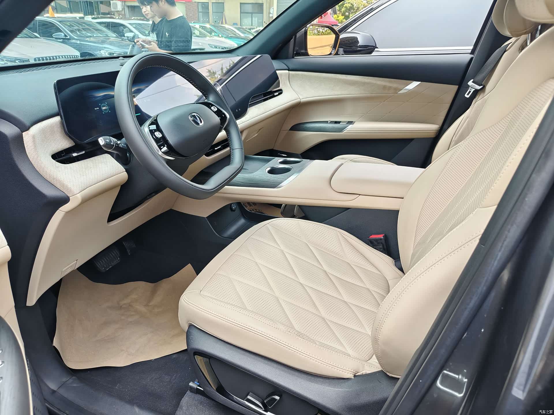 Changan CS75, 2025 8