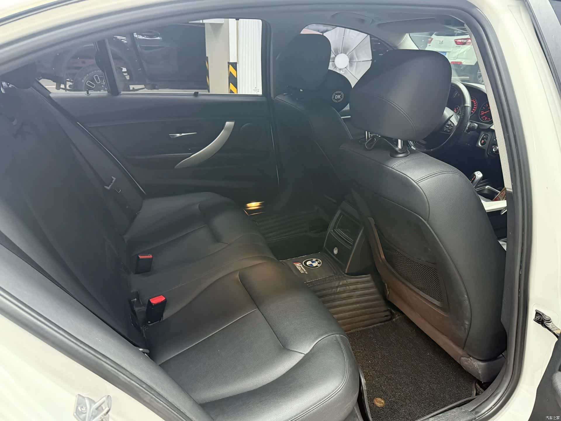 BMW 3 Series, 2015 все фото