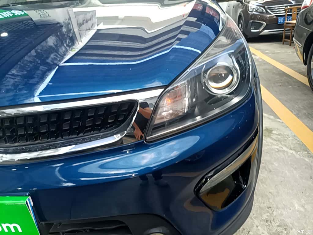 Kia KX, 2018 24