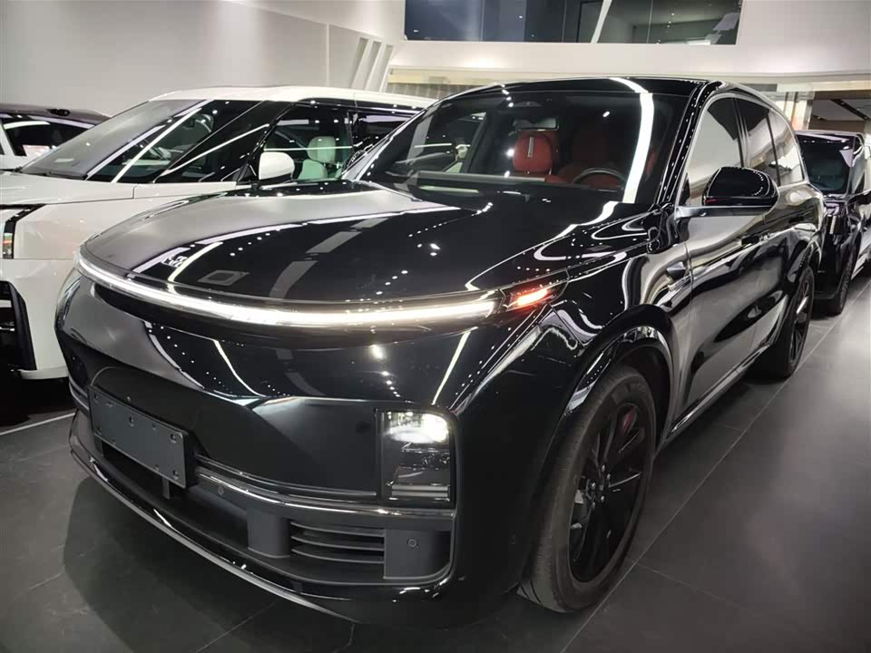 Li Auto Ideal L8