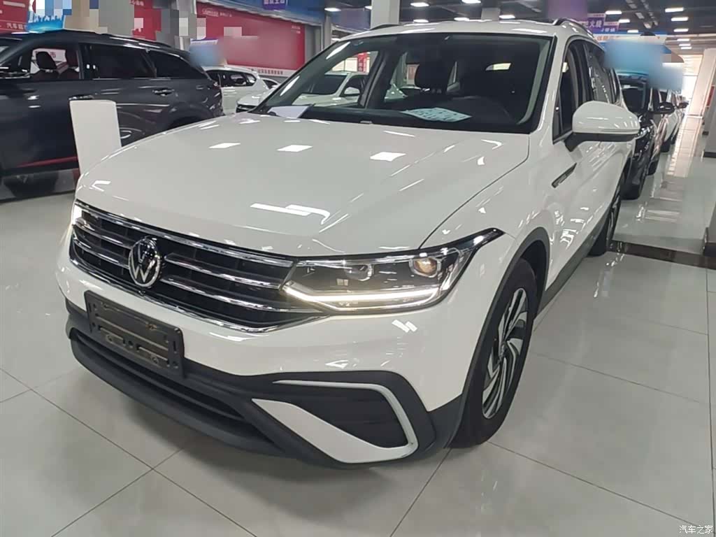 Volkswagen Tiguan L