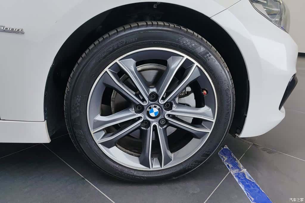 BMW 1 Series, 2017 6