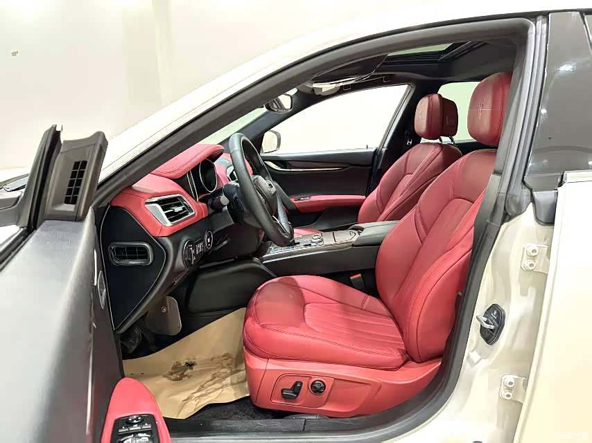 Maserati Ghibli, 2016 все фото