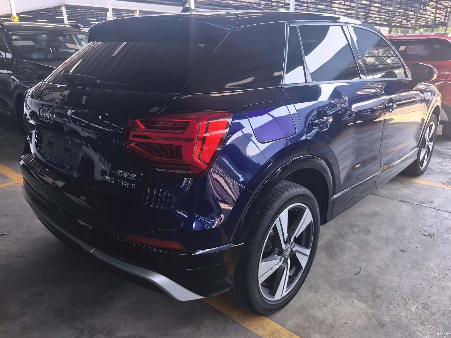 Audi Q2L, 2020 3