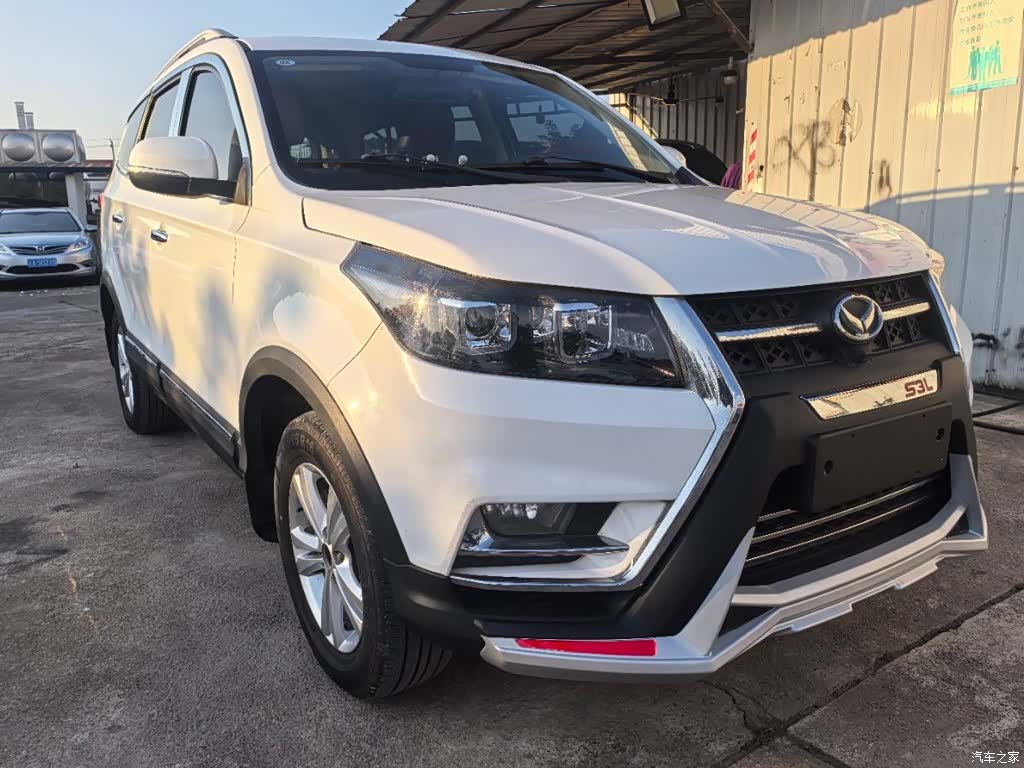 BAIC S3, 2017 2